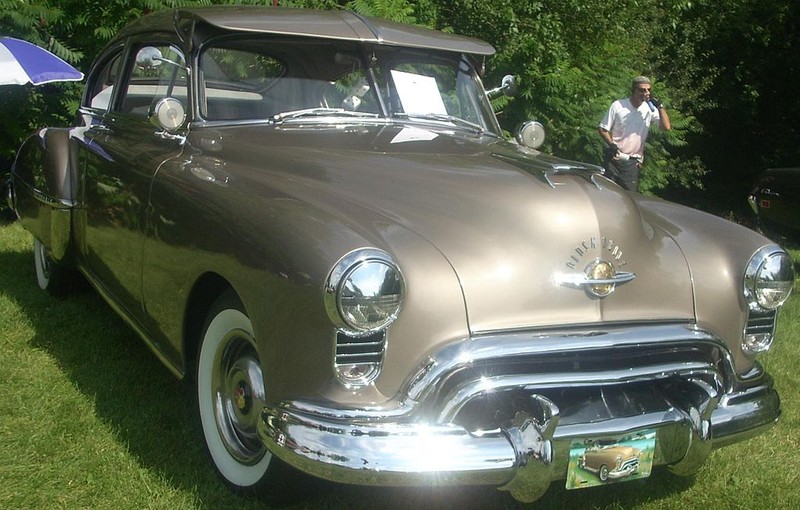 Oldsmobile 89 - 1948