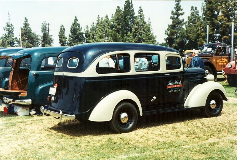 Chevrolet Suburban - 1935
