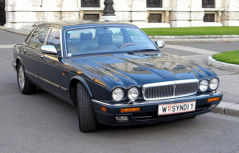 Jaguar X300 - 1994
