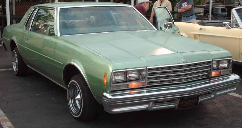  :: „Chevrolet Impala Coupe“ von Bull-Doser - Eigenes Werk. Lizenziert unter Gemeinfrei über Wikimedia Commons - https://commons.wikimedia.org/wiki/File:Chevrolet_Impala_Coupe.jpg#/media/File:Chevrolet_Impala_Coupe.jpg