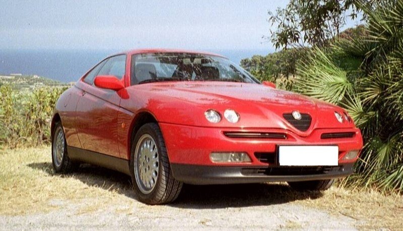  :: „Alfa Romeo GTV T-Spark“ von own photo - own photo. Lizenziert unter Gemeinfrei über Wikimedia Commons - https://commons.wikimedia.org/wiki/File:Alfa_Romeo_GTV_T-Spark.jpg#/media/File:Alfa_Romeo_GTV_T-Spark.jpg