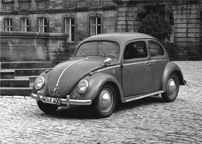  :: „VW Export, Bj. 1951“ von Lothar Spurzem - Eigenes Werk. Lizenziert unter CC BY-SA 2.0 de über Wikimedia Commons - https://commons.wikimedia.org/wiki/File:VW_Export,_Bj._1951.jpg#/media/File:VW_Export,_Bj._1951.jpg